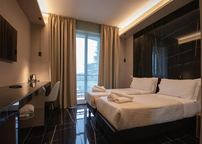 Emma Bologna Fiera 4*